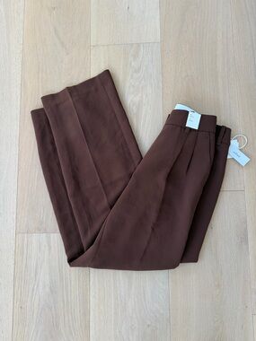 Aritzia Effortless Pants